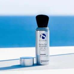 iS Clinical PerfecTint Powder SPF 40 Outlet