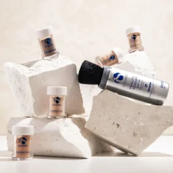 iS Clinical PerfecTint Powder SPF 40 Outlet