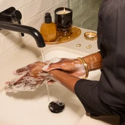 Oribe Cote d'Azur Revitalizing Hand Wash Sale